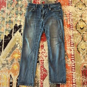 American Eagle men’s extreme flex jeans
